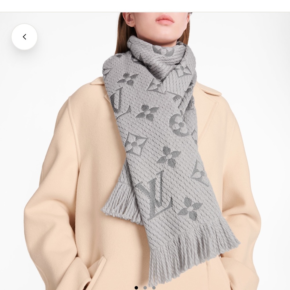Louis Vuitton Logomania Scarf